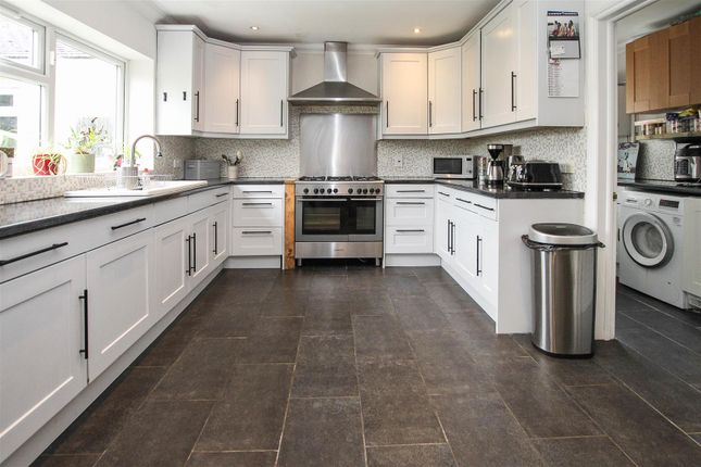 Hook End Road, Hook End, Brentwood 4 bed detached house for sale