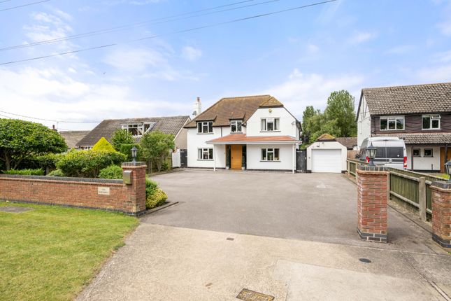 4 bed detached house