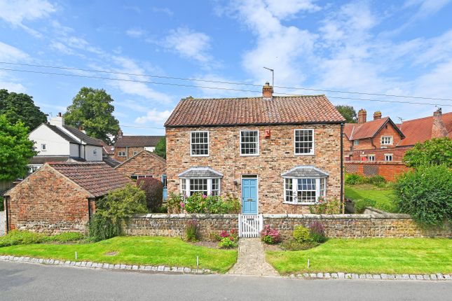 3 bed detached house