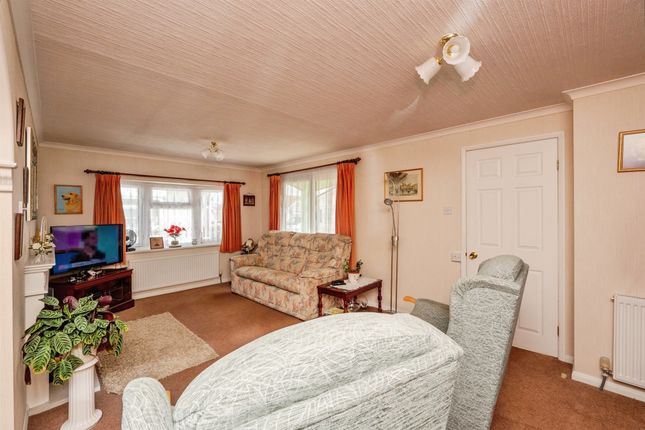 2 bedroom park home for sale