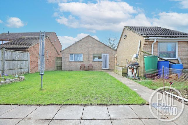 Dunston Drive, Oulton Broad, NR32 2 bed detached bungalow for sale