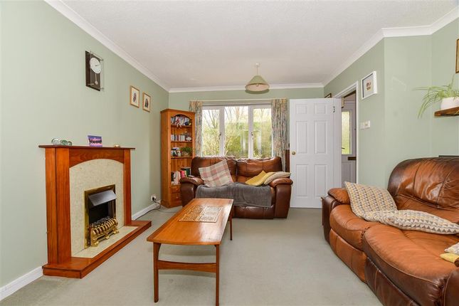 3 bed semi-detached house