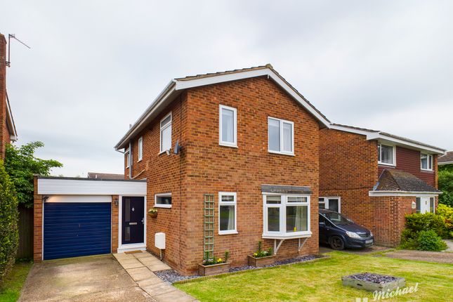 3 bed detached house