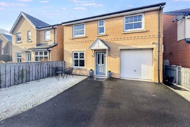 4 bed detached house