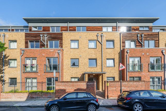 Effra Parade, London, SW2 1 bed property for sale
