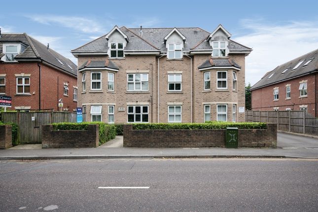 2 bed flat