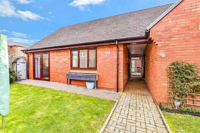 2 bedroom semi-detached bungalow for sale