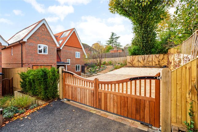 Worthy Road, Winchester, Hampshire, SO23 5 bed detached house for sale