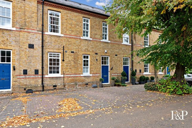 Old Windsor, Berkshire, SL4 3 bed terraced house for sale