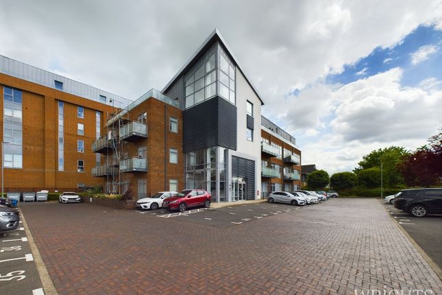 Broadwater Road, Welwyn Garden City AL7 1 bed apartment for sale