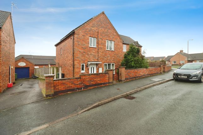 3 bedroom semi-detached house for sale