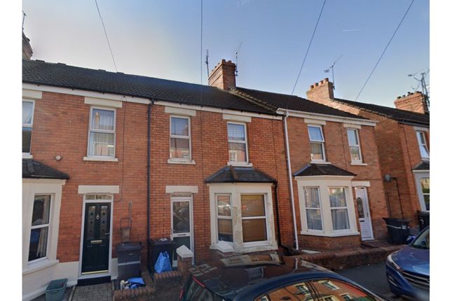 2 bed terraced house