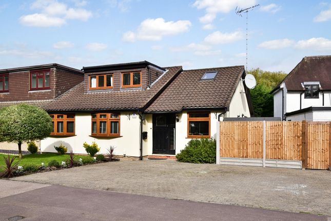 5 bedroom semi-detached house for sale