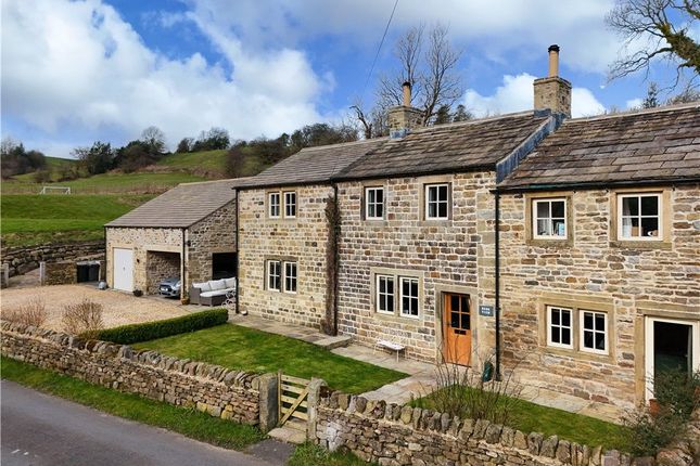 Shop Lane, Cowling, North Yorkshire... 6 bed semi