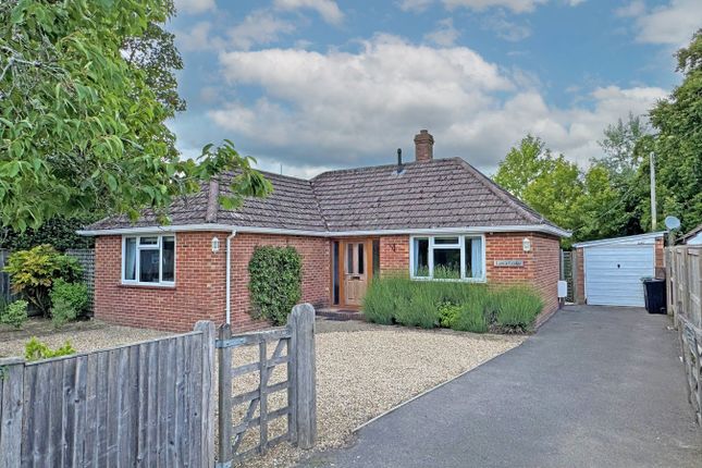 Balmer Lawn Road, Brockenhurst, SO42 3 bed bungalow for sale