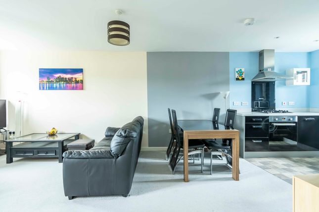 55 St. Lucia Crescent, BRISTOL BS7 2 bed flat for sale