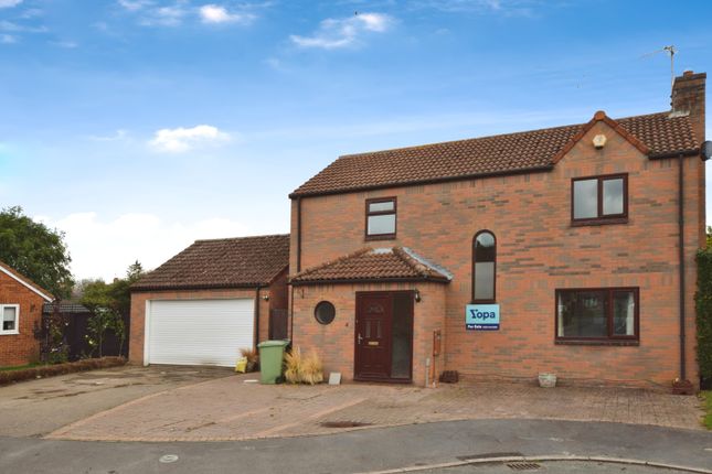 4 bed detached house