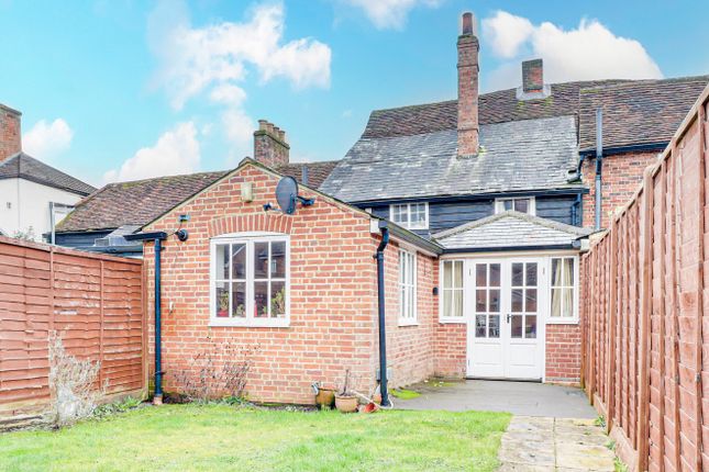 High Street, Redbourn, AL3 7LW 3 bed terraced house for sale