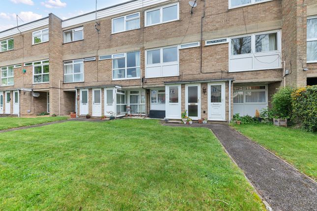Tannery Drift, Royston SG8 2 bed ground floor maisonette for sale