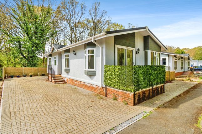 2 bedroom park home for sale