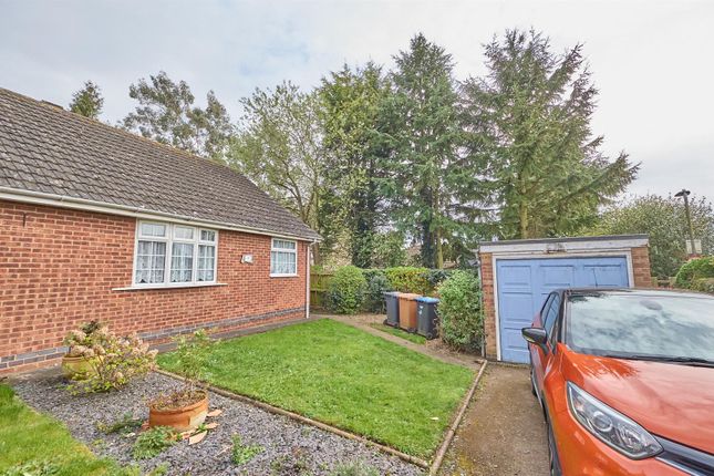 2 bed semi-detached bungalow