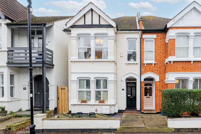 2 bedroom maisonette for sale