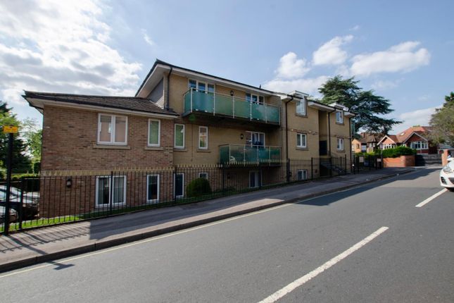 2 bed flat