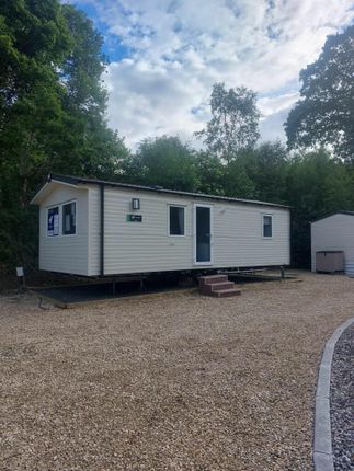 2 bedroom static caravan for sale