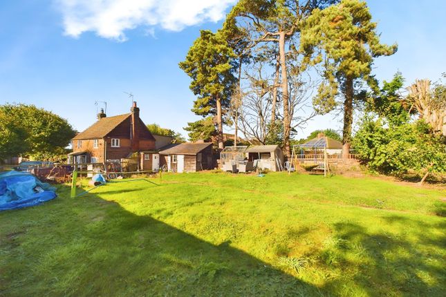 East Street, Lilley, Luton, LU2 4 bed cottage for sale