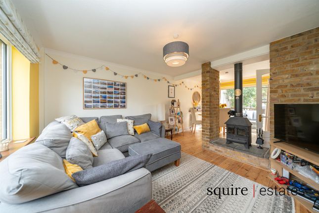 Furlongs, Hemel Hempstead 3 bed terraced house for sale