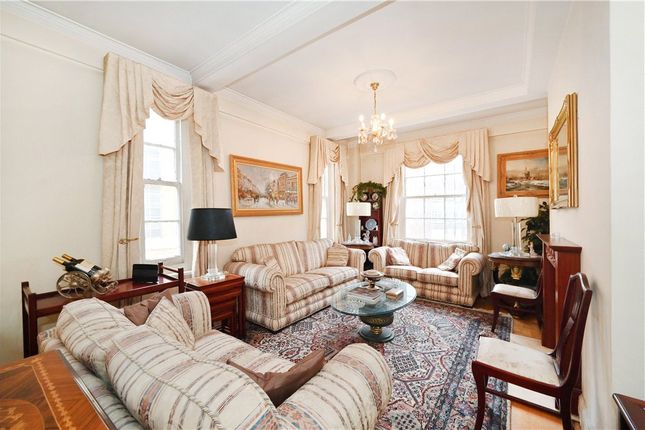 Bryanston Court II, George Street 3 bed apartment for sale