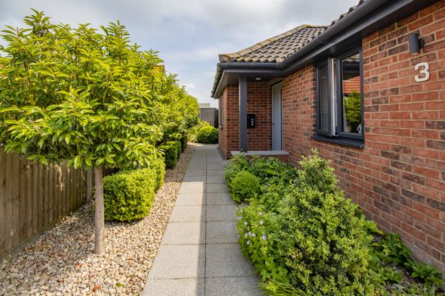 3 bedroom detached bungalow for sale