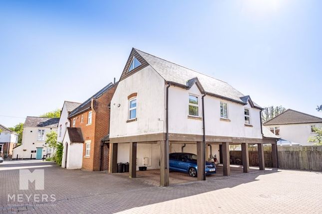 Barrows Mews|Ringwood|BH24 2 bed coach house for sale