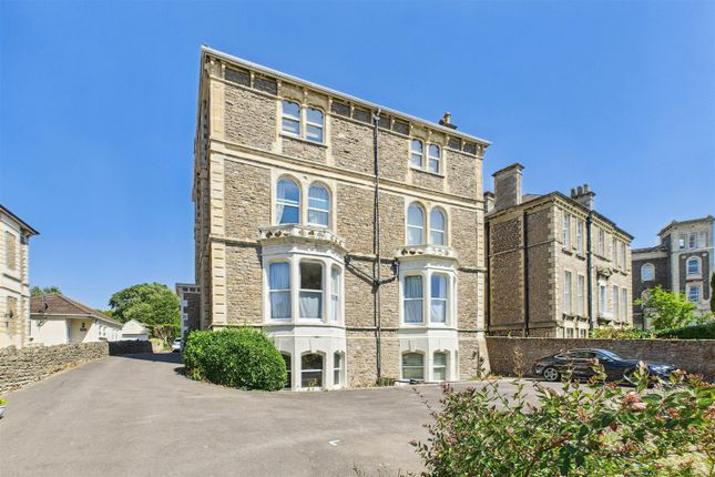 Close to Clevedon's Hill Road and... 1 bed apartment for sale