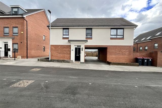 2 bedroom detached house for sale