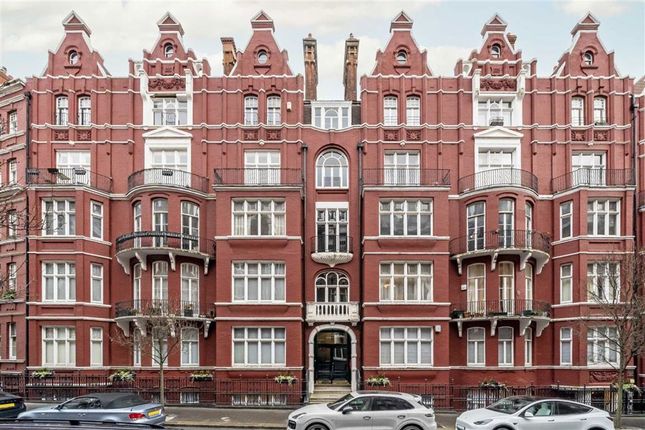 Cabbell Street, London NW1 4 bed flat for sale