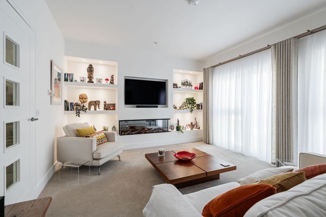 3 bedroom town house for sale