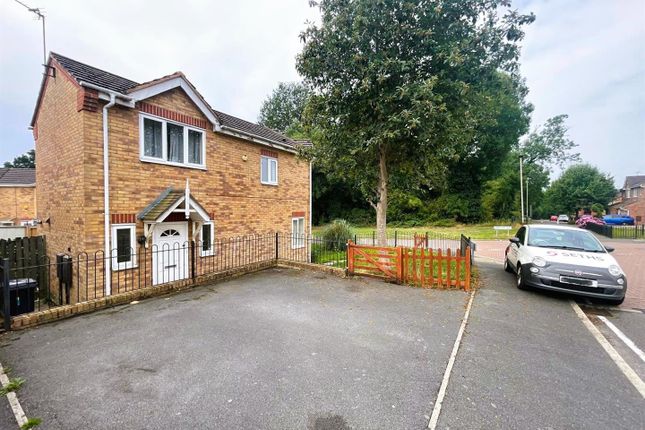 2 bedroom semi-detached house for sale