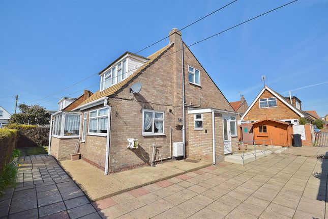 2 bed detached bungalow