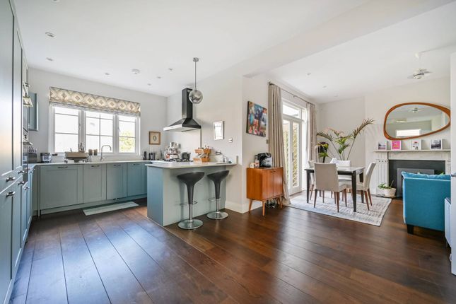 Ewell Road, Surbiton, KT6 5 bed semi