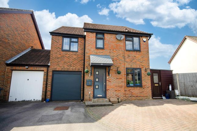 4 bed detached house