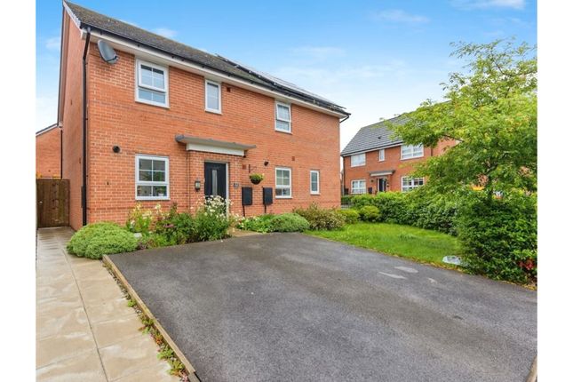 3 bedroom semi-detached house for sale
