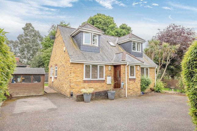 Colham Mill Road, West Drayton UB7 3 bed detached house for sale