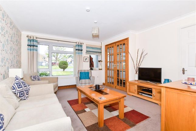 Longmead Way, Tonbridge, Kent 3 bed semi