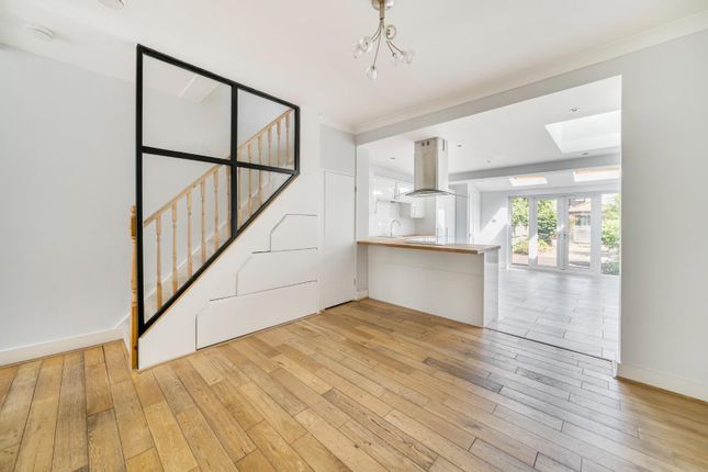 4 bedroom terraced house for sale