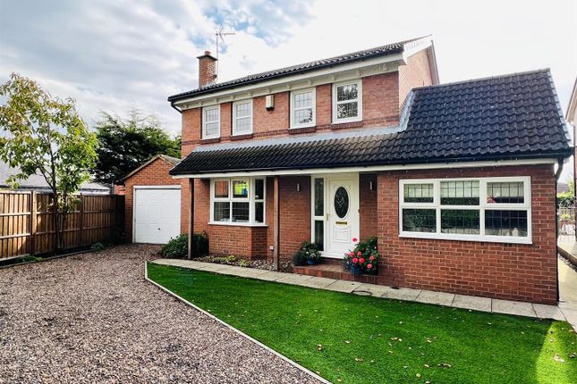 4 bed detached house