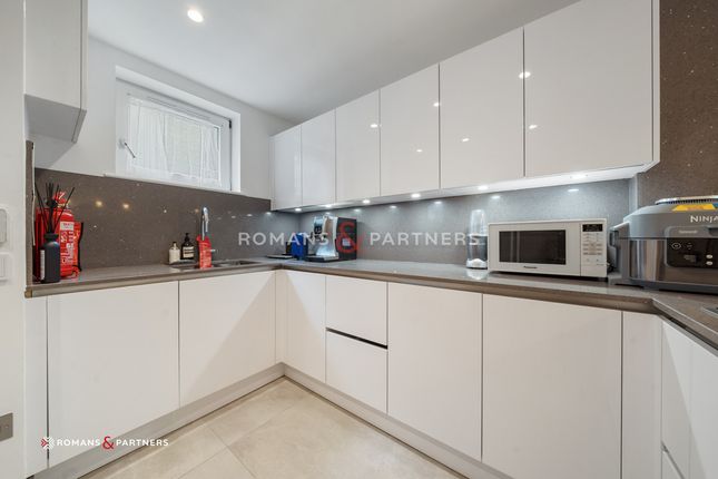 3 bed flat