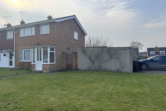 3 bed end terrace house