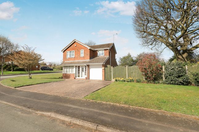 4 bed detached house