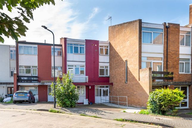 6 bed terraced house